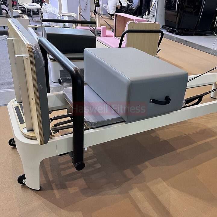 plt 2101a allumnum alloy made pilates reformer